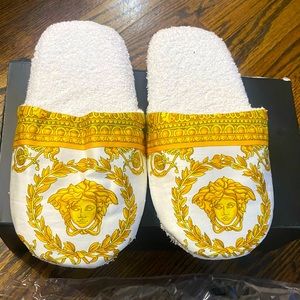 Baroque luxury slippers in absorbent soft cotton